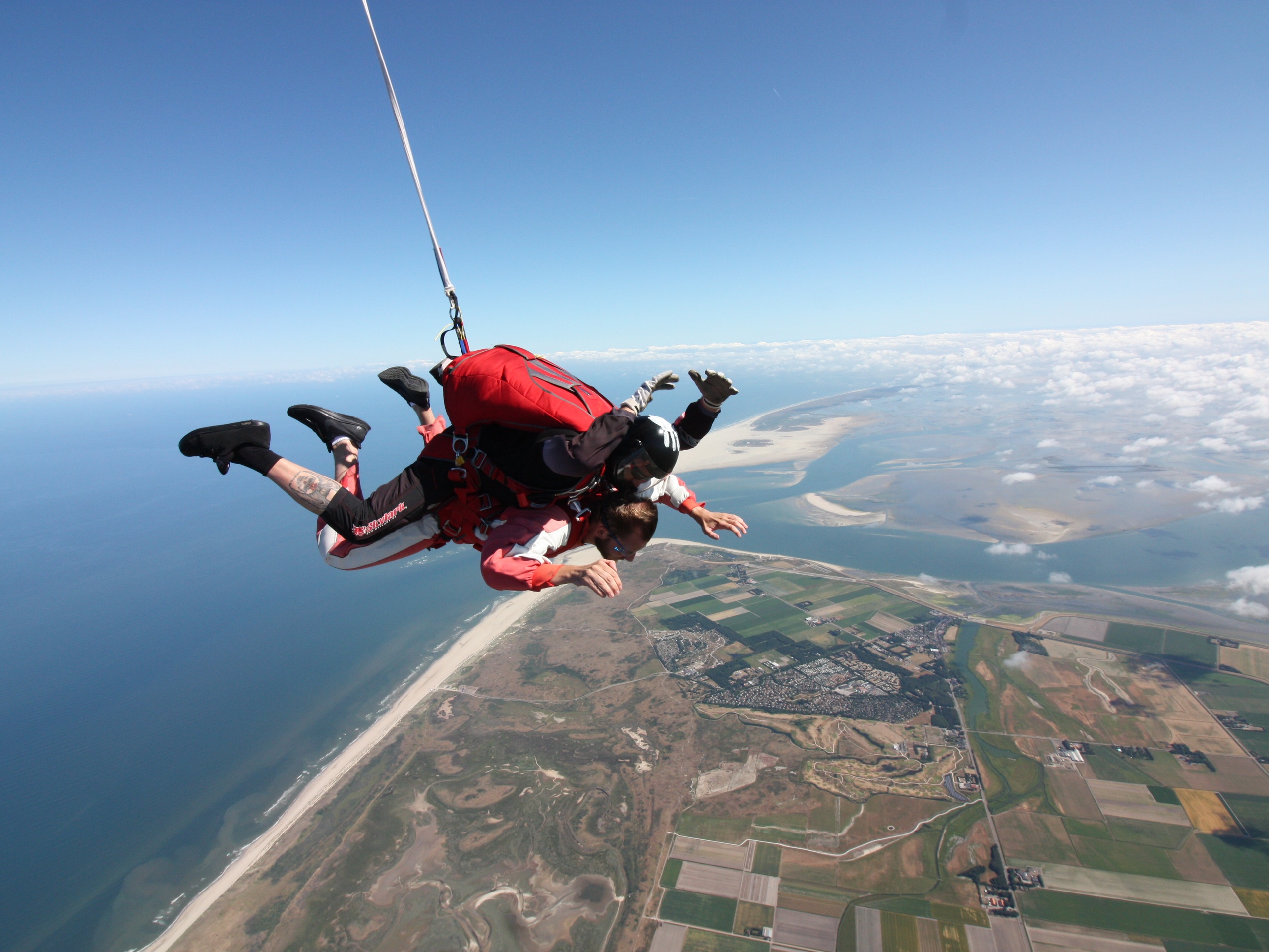 Parachutespringen op Texel Hartje Texel Parachutespringen op Texel Hartje Texel